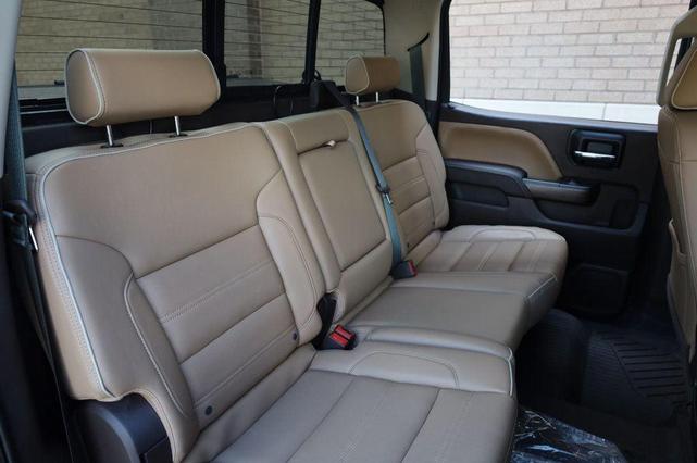 Photo of 2017 Onyx Black GMC Sierra 1500