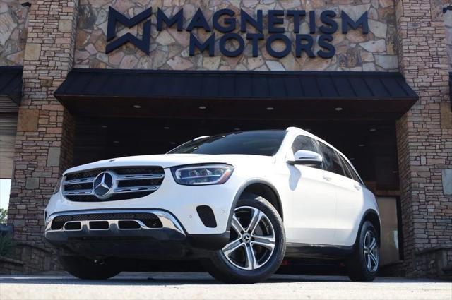 Photo of 2021 White Mercedes-Benz GLC 300