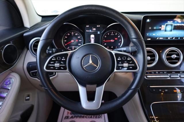Photo of 2021 White Mercedes-Benz GLC 300