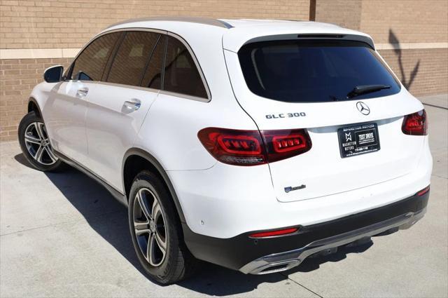 Photo of 2021 White Mercedes-Benz GLC 300