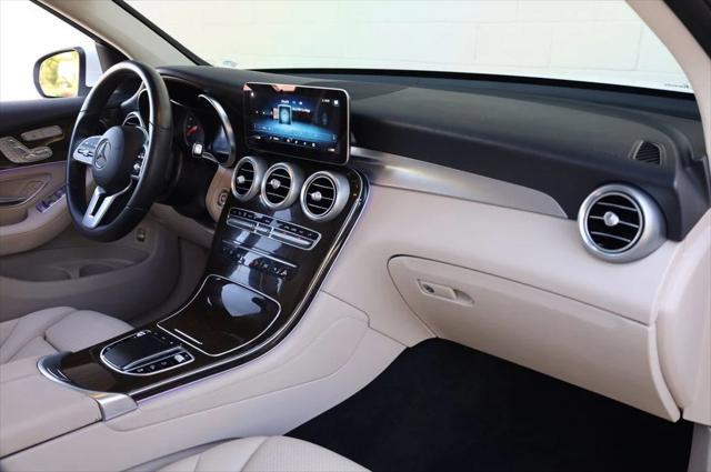 Photo of 2021 White Mercedes-Benz GLC 300