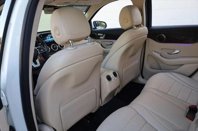 Photo of 2021 White Mercedes-Benz GLC 300