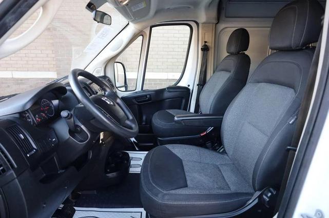 Photo of 2021 Bright White Clearcoat RAM ProMaster 2500