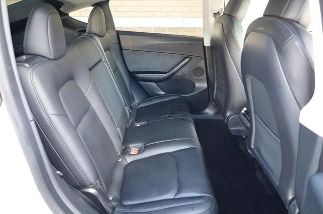 Photo of 2021 Pearl White Multi-Coat Tesla Model Y