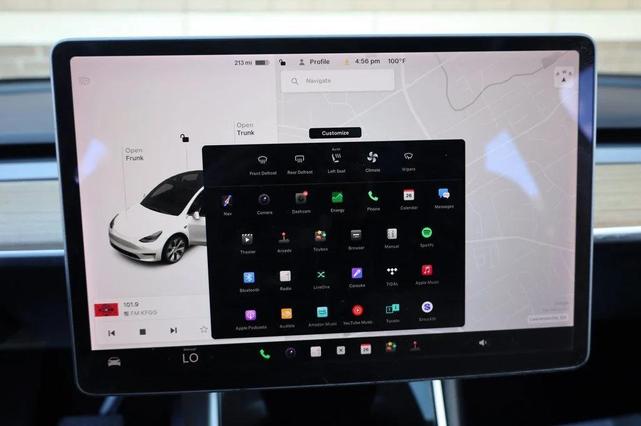 Photo of 2021 Pearl White Multi-Coat Tesla Model Y