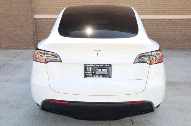 Photo of 2021 Pearl White Multi-Coat Tesla Model Y
