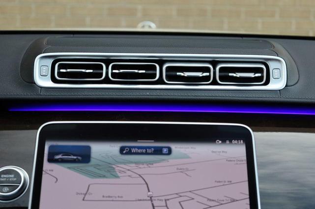 Photo of 2021 designo Diamond White Mercedes-Benz S-Class