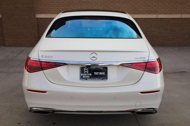 Photo of 2021 designo Diamond White Mercedes-Benz S-Class