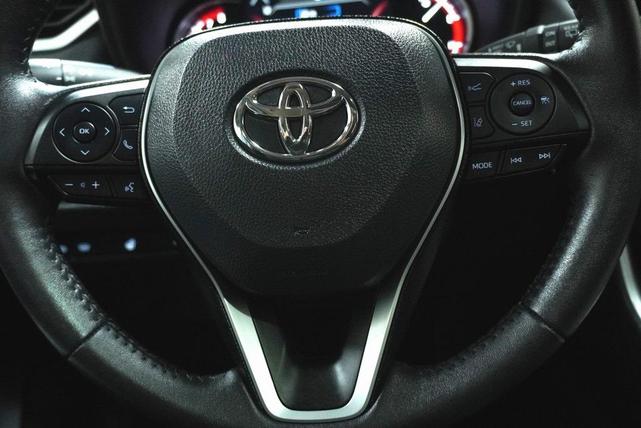 Photo of 2025 Magnetic Gray Metallic Toyota RAV4