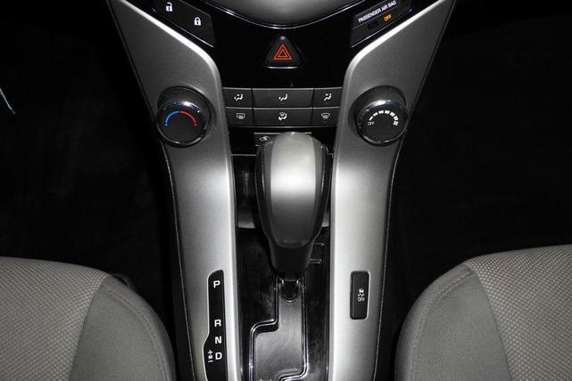 Photo of 2014 Tungsten Metallic Chevrolet Cruze