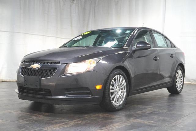 Photo of 2014 Tungsten Metallic Chevrolet Cruze