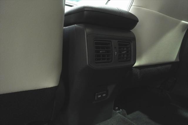 Photo of 2023 Ruby Flare Pearl Toyota RAV4