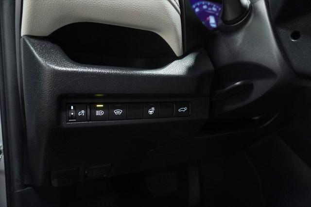 Photo of 2023 Silver Sky Metallic Toyota RAV4