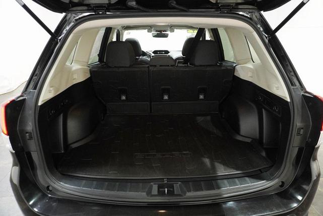 Photo of 2022 Crystal Black Silica Subaru Ascent