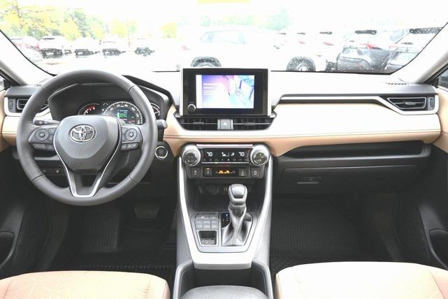 Photo of 2025 Blueprint Toyota RAV4