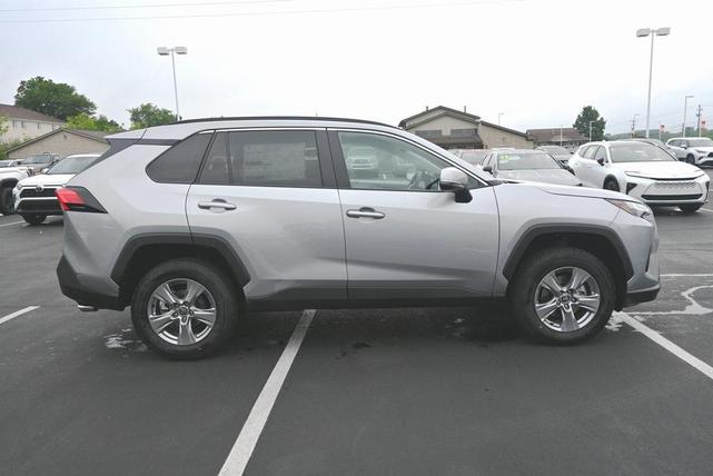 Photo of 2025 Silver Sky Metallic Toyota RAV4