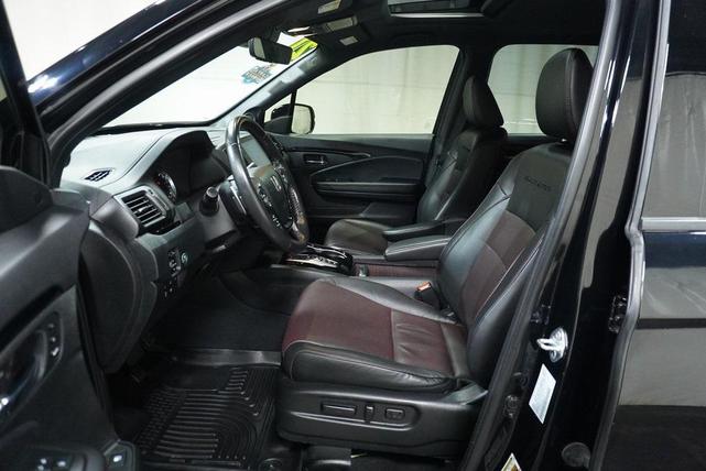 Photo of 2021 Black Metallic Honda Ridgeline