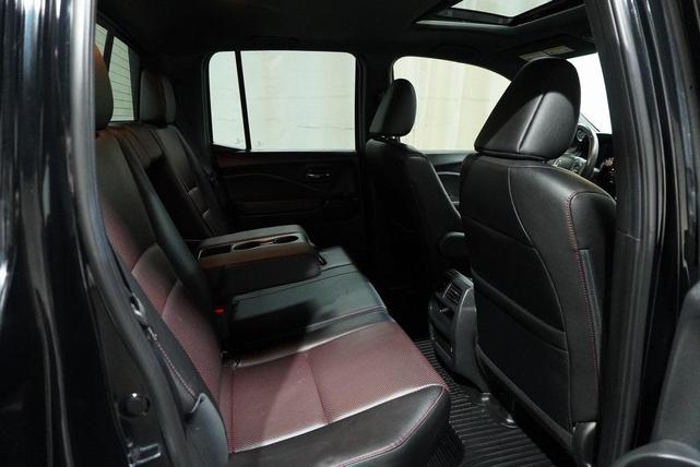 Photo of 2021 Black Metallic Honda Ridgeline
