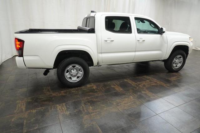 Photo of 2022 White Toyota Tacoma