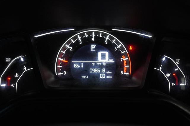 Photo of 2017 Modern Steel Metallic Honda Civic