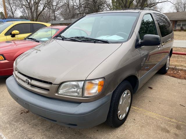 1998 Toyota Sienna