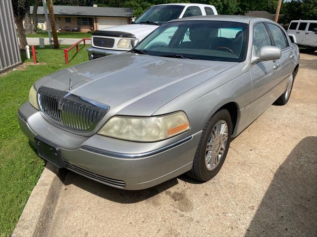 2008 Lincoln Town Car