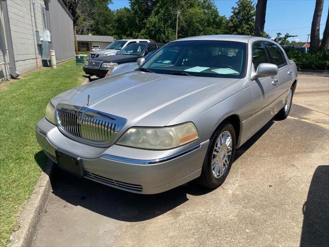 2008 Lincoln Town Car