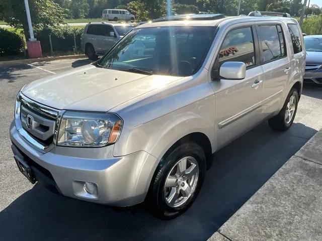 Photo of 2010 Polished Metal Metallic Honda Pilot