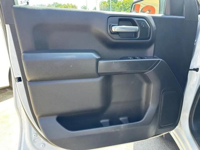 Photo of 2019 Silver Ice Metallic Chevrolet Silverado 1500
