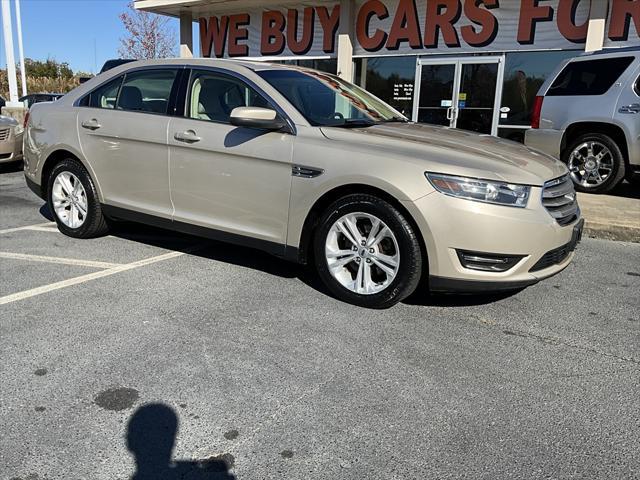 2018 Ford Taurus