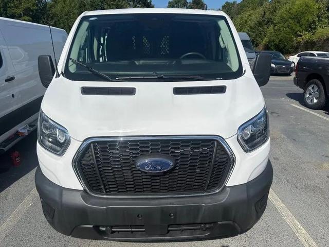 Photo of 2023  Ford Transit-250