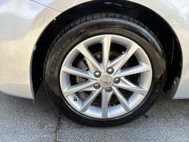Photo of 2013 Classic Silver Metallic Toyota Prius v