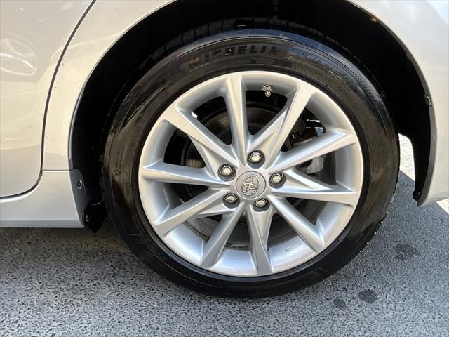 Photo of 2013 Classic Silver Metallic Toyota Prius v
