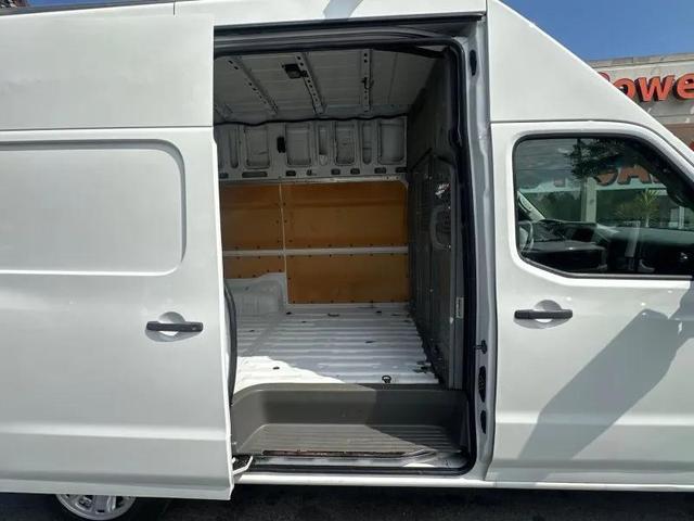 Photo of 2020 Glacier White Nissan NV Cargo NV2500 HD