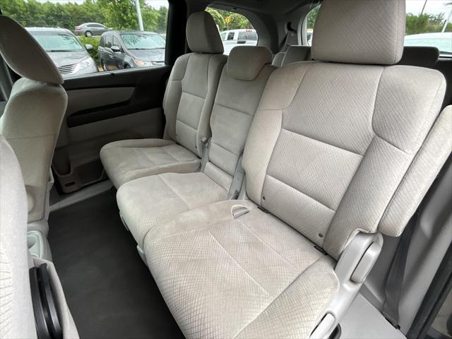 Photo of 2017 Modern Steel Metallic Honda Odyssey