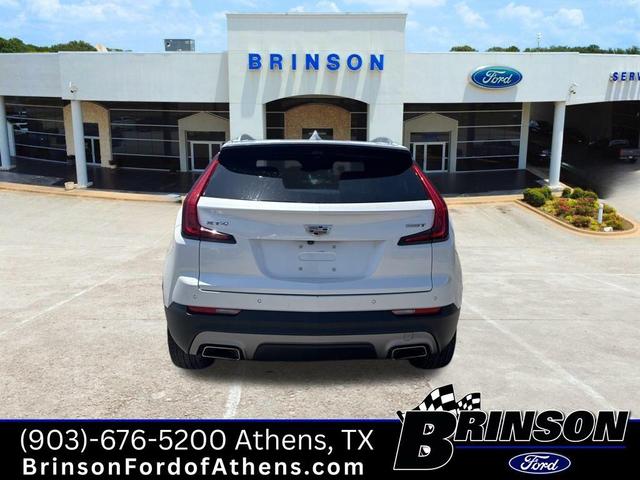 Photo of 2022 Crystal White Tri-Coat Cadillac XT4