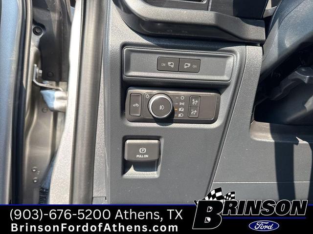 Photo of 2022 Iconic Silver Metallic Ford F-150