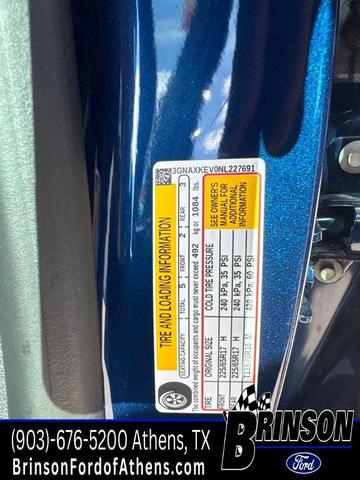 Photo of 2022 Blue Glow Metallic Chevrolet Equinox