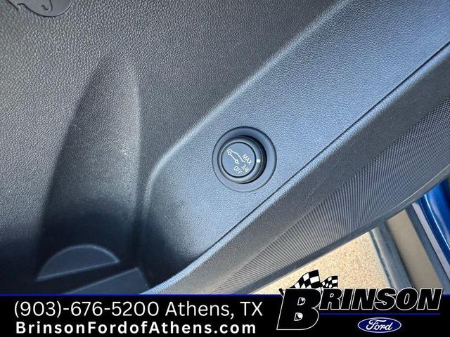 Photo of 2022 Blue Glow Metallic Chevrolet Equinox