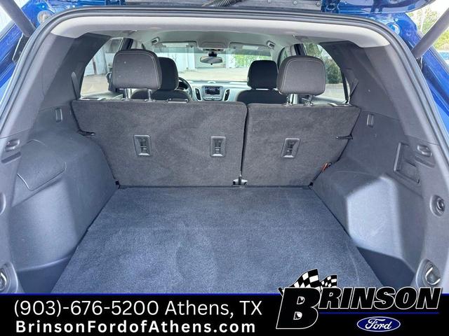 Photo of 2022 Blue Glow Metallic Chevrolet Equinox