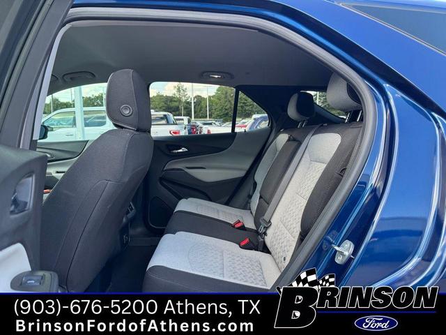 Photo of 2022 Blue Glow Metallic Chevrolet Equinox