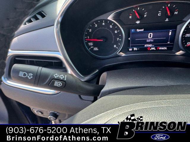 Photo of 2022 Blue Glow Metallic Chevrolet Equinox