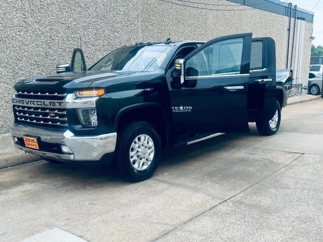 Photo of 2021 Black Chevrolet Silverado 3500
