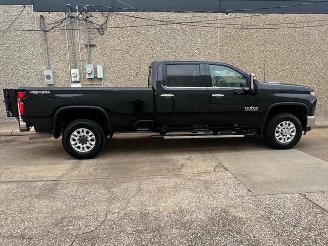 Photo of 2021 Black Chevrolet Silverado 3500