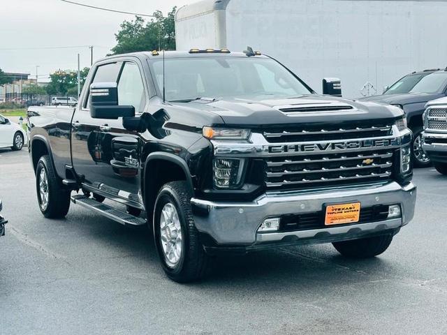 Photo of 2021 Black Chevrolet Silverado 3500