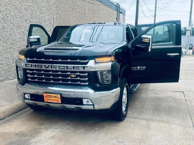 Photo of 2021 Black Chevrolet Silverado 3500