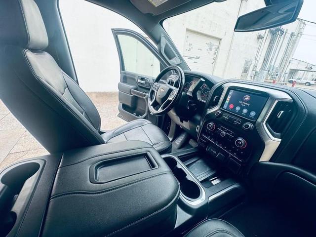 Photo of 2021 Black Chevrolet Silverado 3500