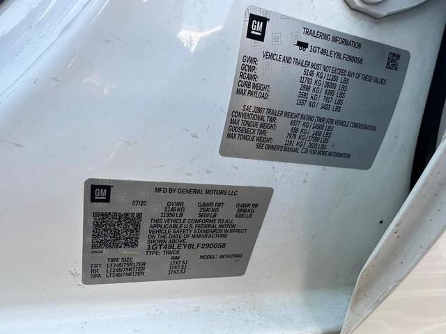 Photo of 2020 Summit White GMC Sierra 2500