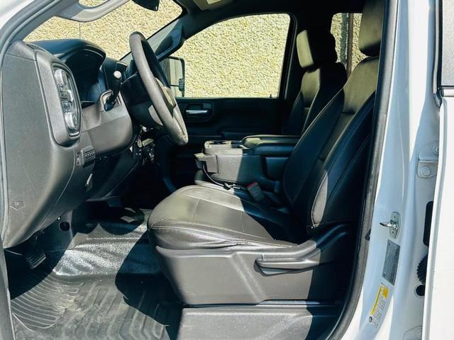 Photo of 2020 Summit White GMC Sierra 2500