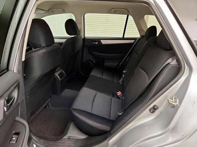 Photo of 2015 Silver Subaru Outback